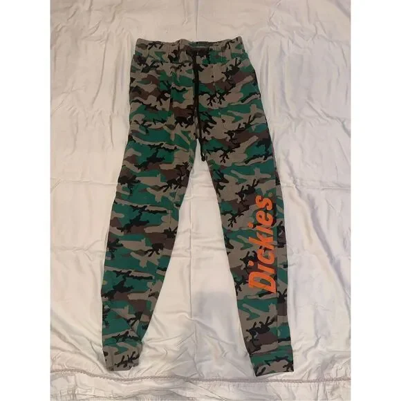 Size S army green camo dickies sweats with orange letters - Picture 1 of 3
